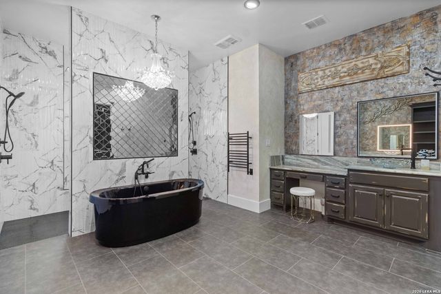 2021 Fm 3240, Bandera, TX 78003