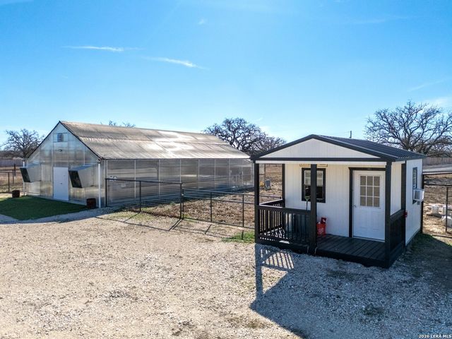 2021 Fm 3240, Bandera, TX 78003