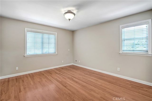 165 S Roosevelt Avenue, Pasadena, CA 91107