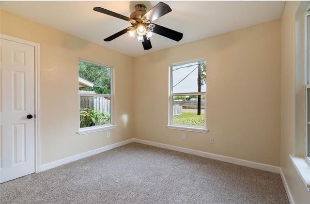 329 Yorktown Blvd, Corpus Christi, TX 78418