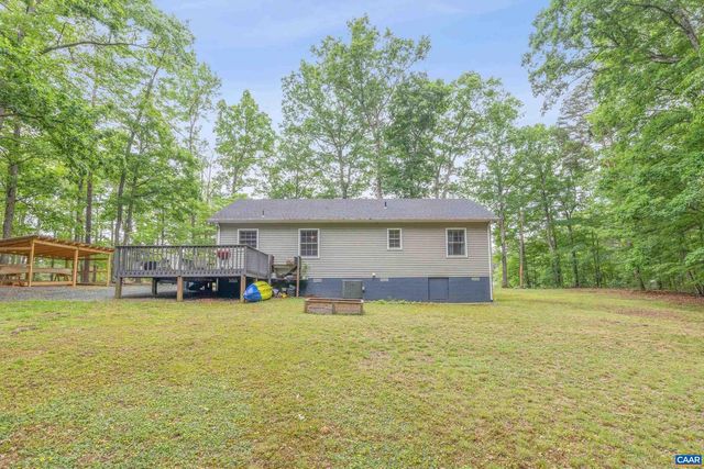 2321 RURITAN LAKE RD, Scottsville, VA 24590