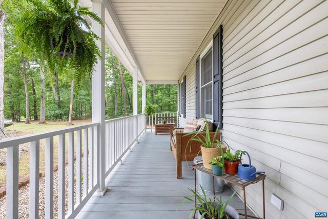 2321 RURITAN LAKE RD, Scottsville, VA 24590