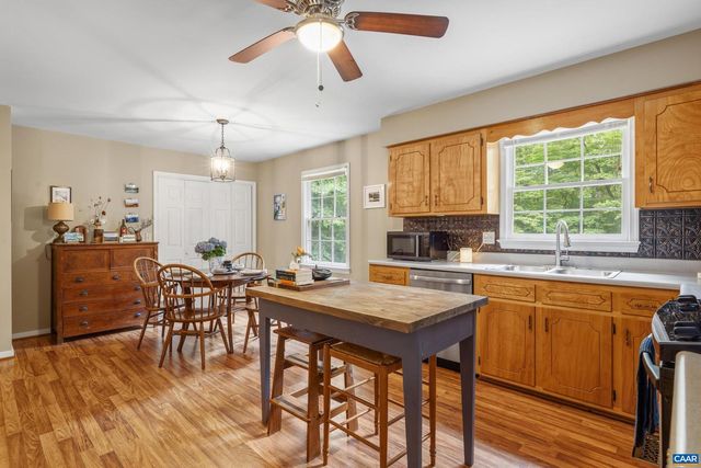 2321 RURITAN LAKE RD, Scottsville, VA 24590