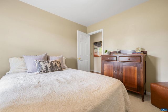 2321 RURITAN LAKE RD, Scottsville, VA 24590