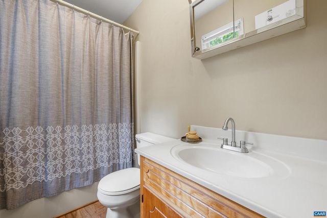 2321 RURITAN LAKE RD, Scottsville, VA 24590