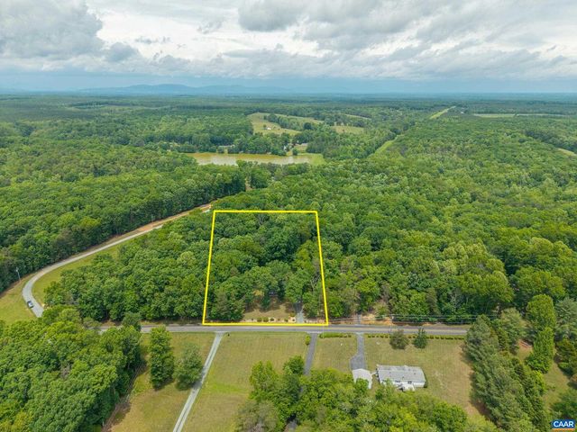 2321 RURITAN LAKE RD, Scottsville, VA 24590