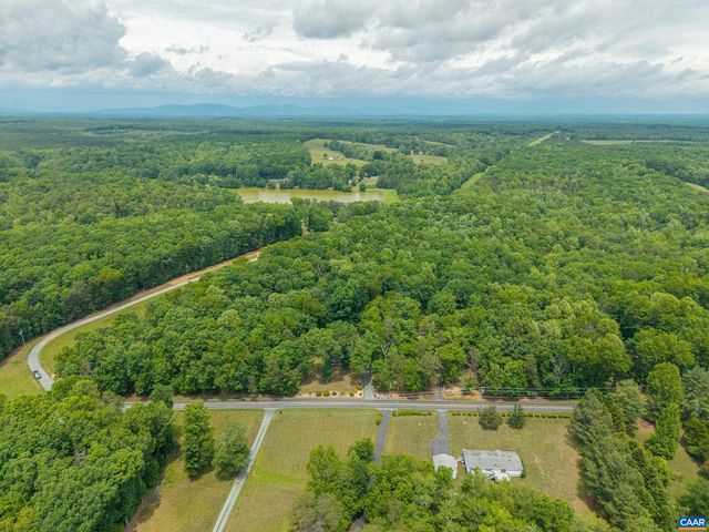2321 RURITAN LAKE RD, Scottsville, VA 24590