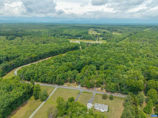 2321 RURITAN LAKE RD, Scottsville, VA 24590