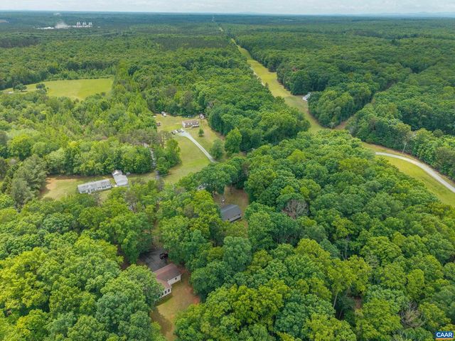 2321 RURITAN LAKE RD, Scottsville, VA 24590