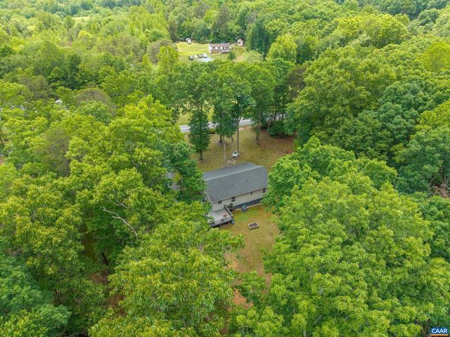 2321 RURITAN LAKE RD, Scottsville, VA 24590