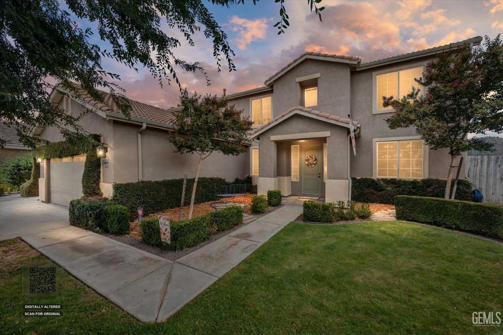5803 Penn Station Lane, Bakersfield, CA 93311