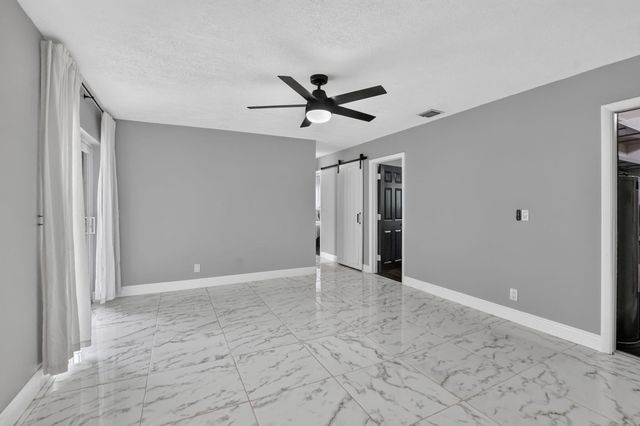 214 NE 25th Street, Boca Raton, FL 33431