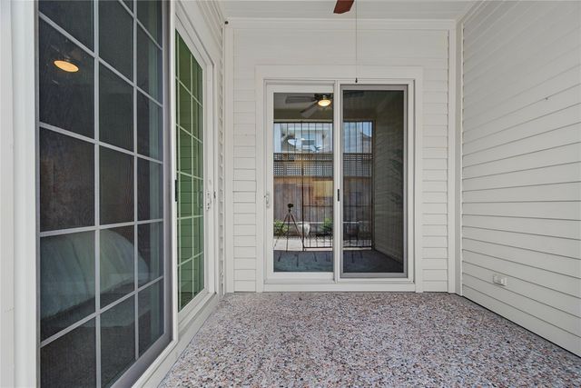 1723 Nantucket Drive, Houston, TX 77057