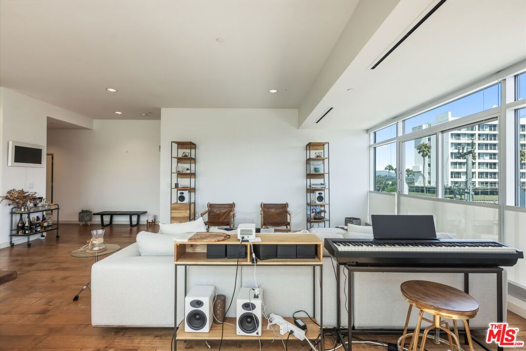 3111 Via Dolce 404, Marina Del Rey, CA 90292 — photo 4