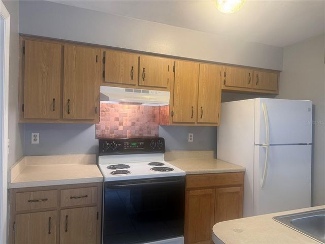 627 BITTERN COURT B, Kissimmee, FL 34759