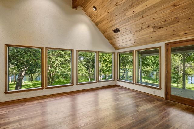 510 W Malloy Bridge Road, Seagoville, TX 75159