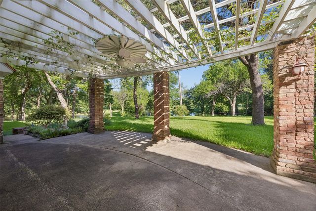 510 W Malloy Bridge Road, Seagoville, TX 75159