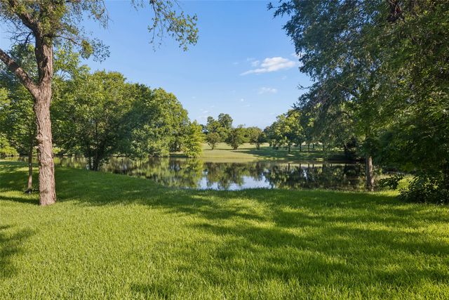 510 W Malloy Bridge Road, Seagoville, TX 75159