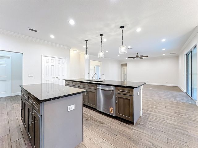 18708 REYNOLDS PARKWAY, Orlando, FL 32833