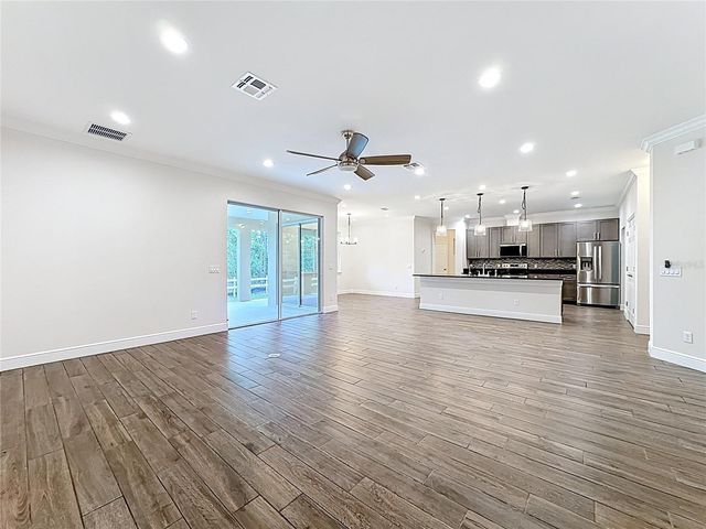 18708 REYNOLDS PARKWAY, Orlando, FL 32833