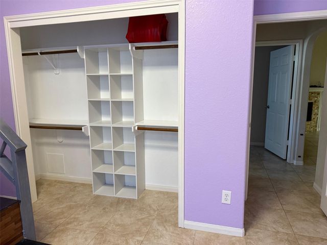 4015 East Teal Estates Circle, Fresno, TX 77545