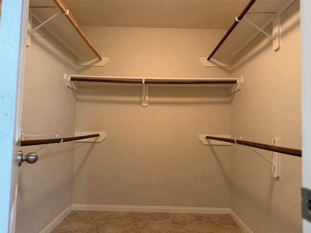 4015 East Teal Estates Circle, Fresno, TX 77545