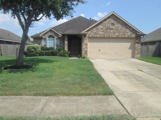 4015 East Teal Estates Circle, Fresno, TX 77545