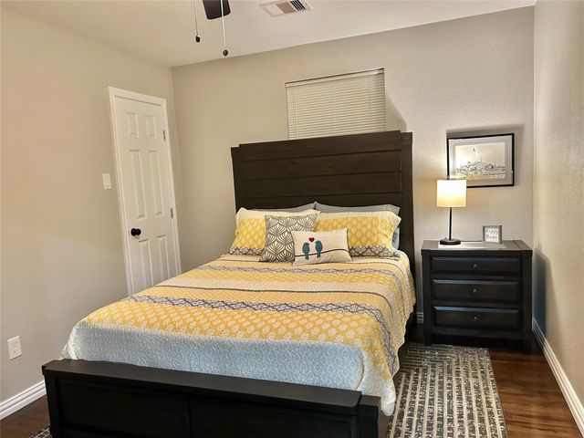 4010 Chapman Street, Houston, TX 77009