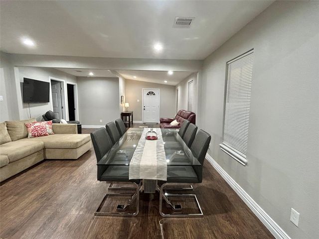 4010 Chapman Street, Houston, TX 77009