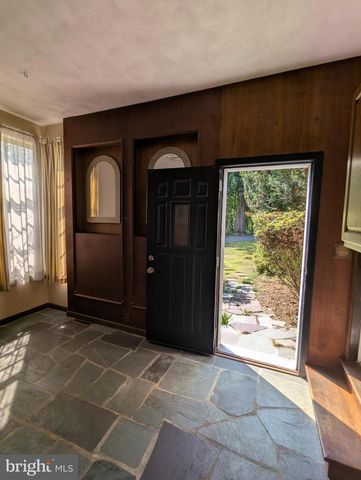 2415 PAXTON CHURCH RD, Harrisburg, PA 17110