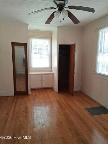 404 Wilson Avenue, Kinston, NC 28501