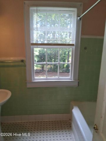 404 Wilson Avenue, Kinston, NC 28501