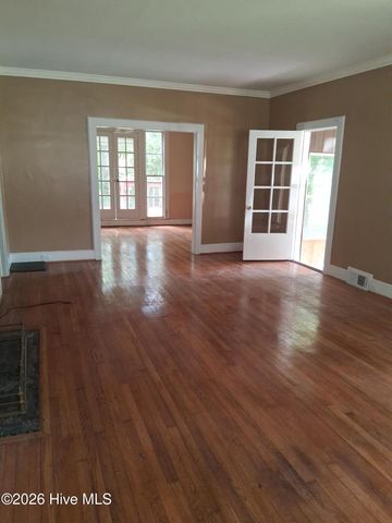 404 Wilson Avenue, Kinston, NC 28501