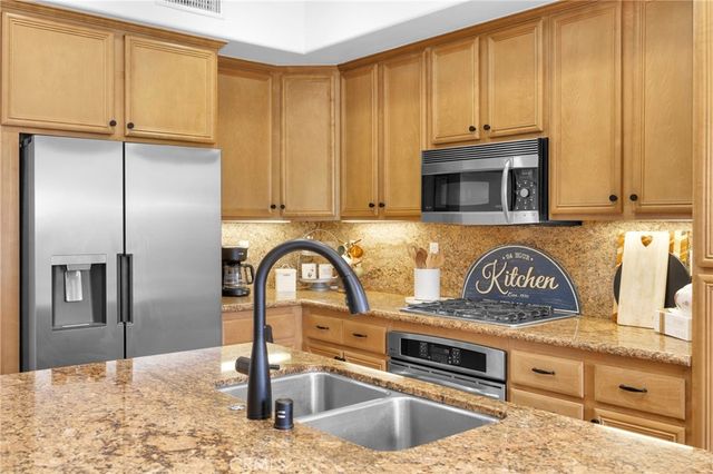 8963 Cuyamaca, Corona, CA 92883