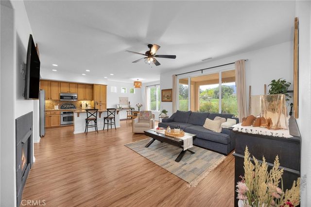 8963 Cuyamaca, Corona, CA 92883