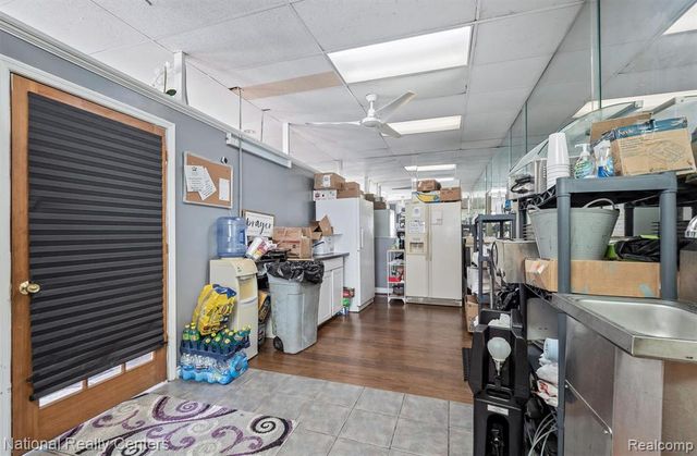 743 Auburn Avenue, Pontiac, MI 48342