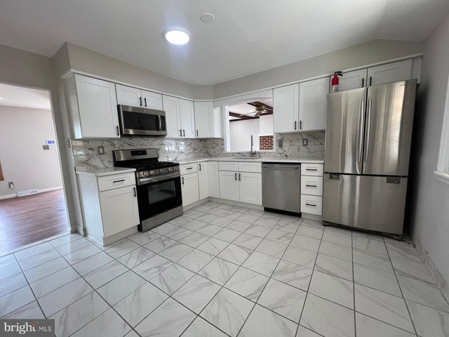 7406 JACKSON AVE, Pennsauken, NJ 08109