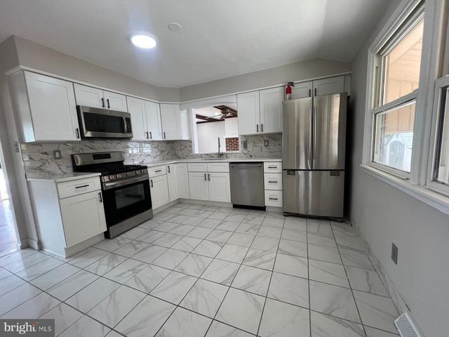 7406 JACKSON AVE, Pennsauken, NJ 08109