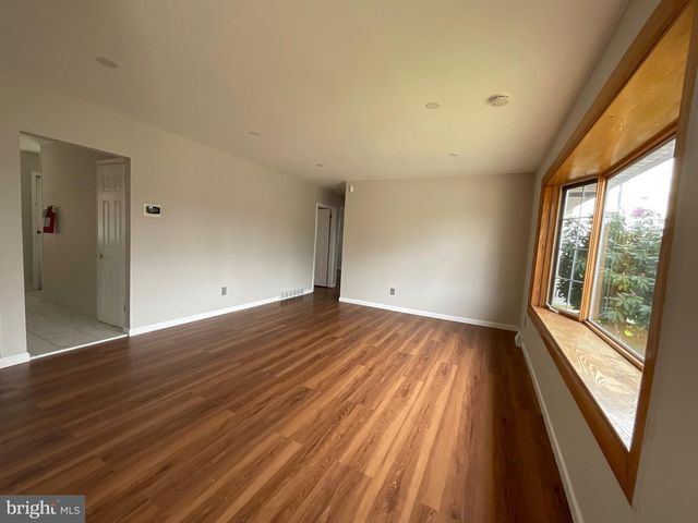 7406 JACKSON AVE, Pennsauken, NJ 08109