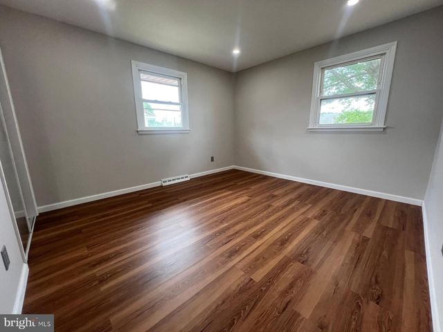 7406 JACKSON AVE, Pennsauken, NJ 08109