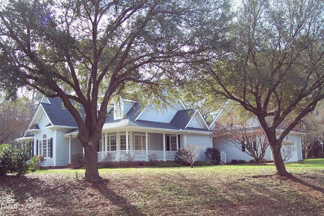 2401 Gillingham Drive, Apex, NC 27539