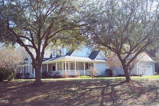 2401 Gillingham Drive, Apex, NC 27539