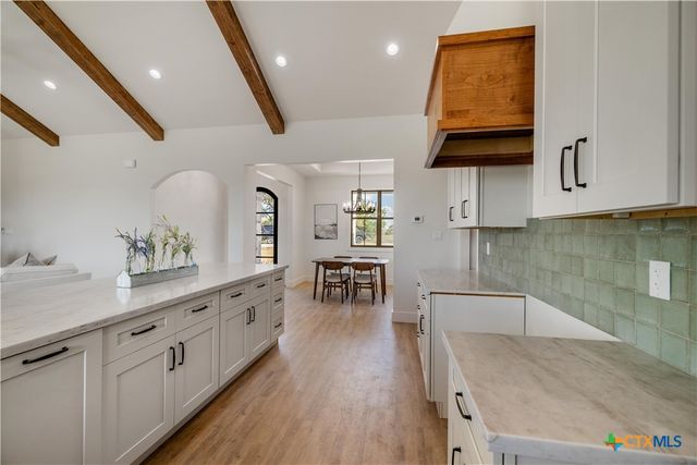 112 Ridgehaven Trail, Victoria, TX 77905