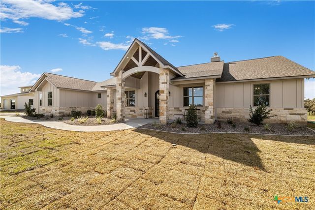 112 Ridgehaven Trail, Victoria, TX 77905