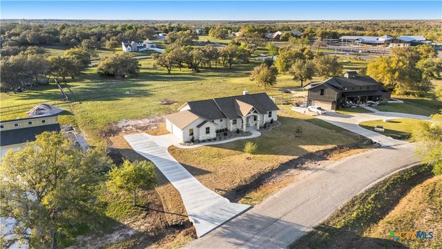 112 Ridgehaven Trail, Victoria, TX 77905