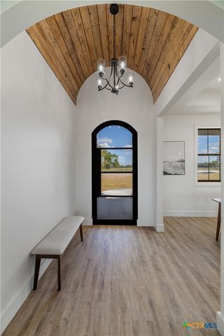 112 Ridgehaven Trail, Victoria, TX 77905