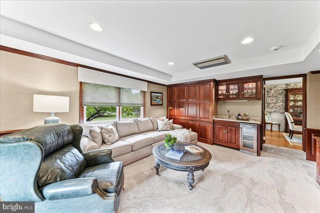 1026 WALTHAM RD, Berwyn, PA 19312