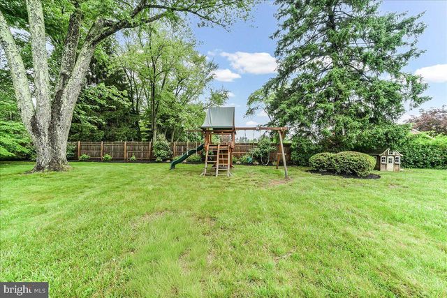1026 WALTHAM RD, Berwyn, PA 19312