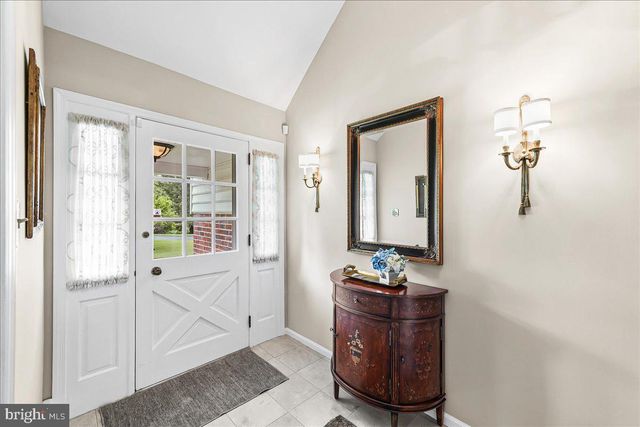 1026 WALTHAM RD, Berwyn, PA 19312