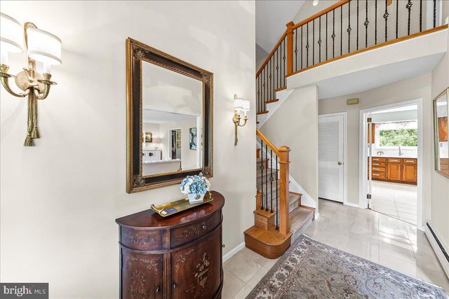 1026 WALTHAM RD, Berwyn, PA 19312